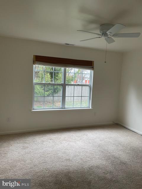 28 Palmer Sq Property Photo 8