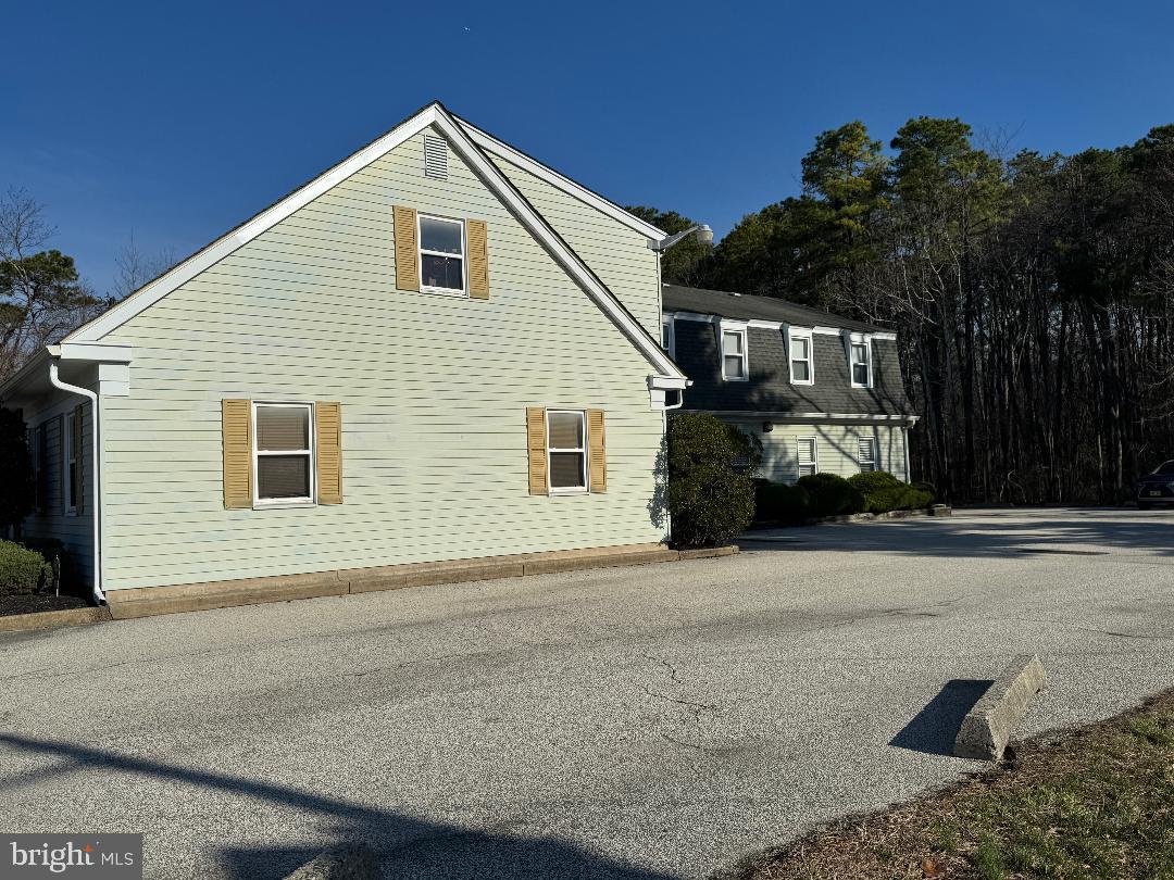 205 Tuckerton Rd Property Photo 8
