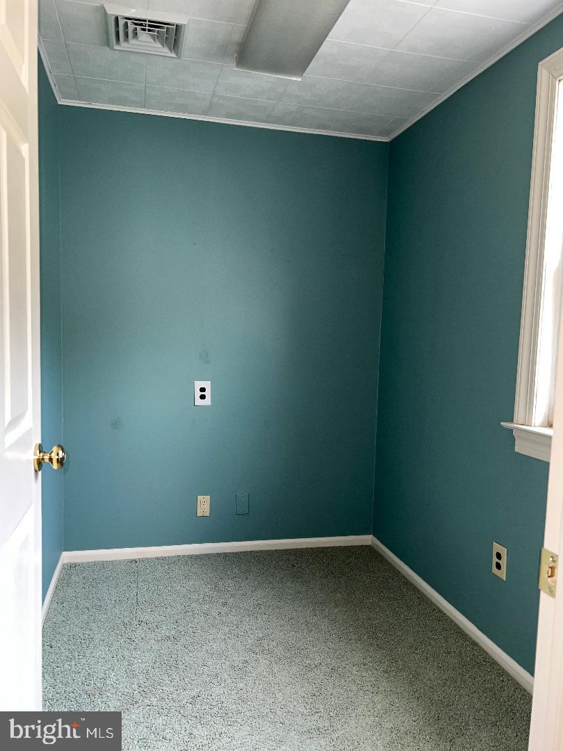 205 Tuckerton Rd Property Photo 26