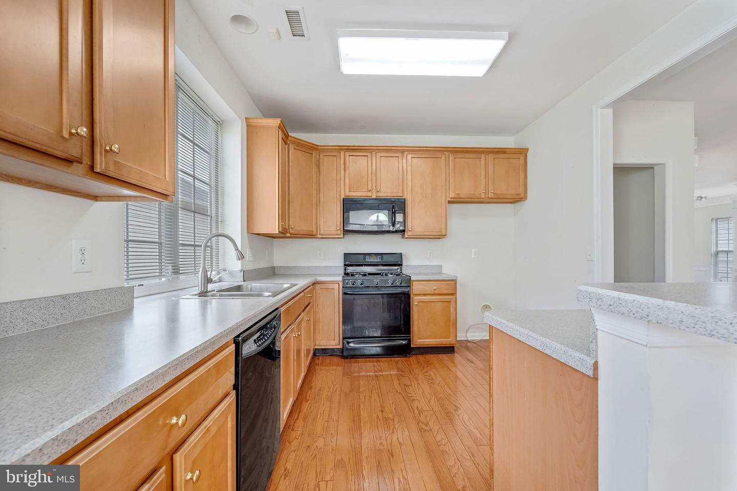 12 Pennington Ct Property Photo 10