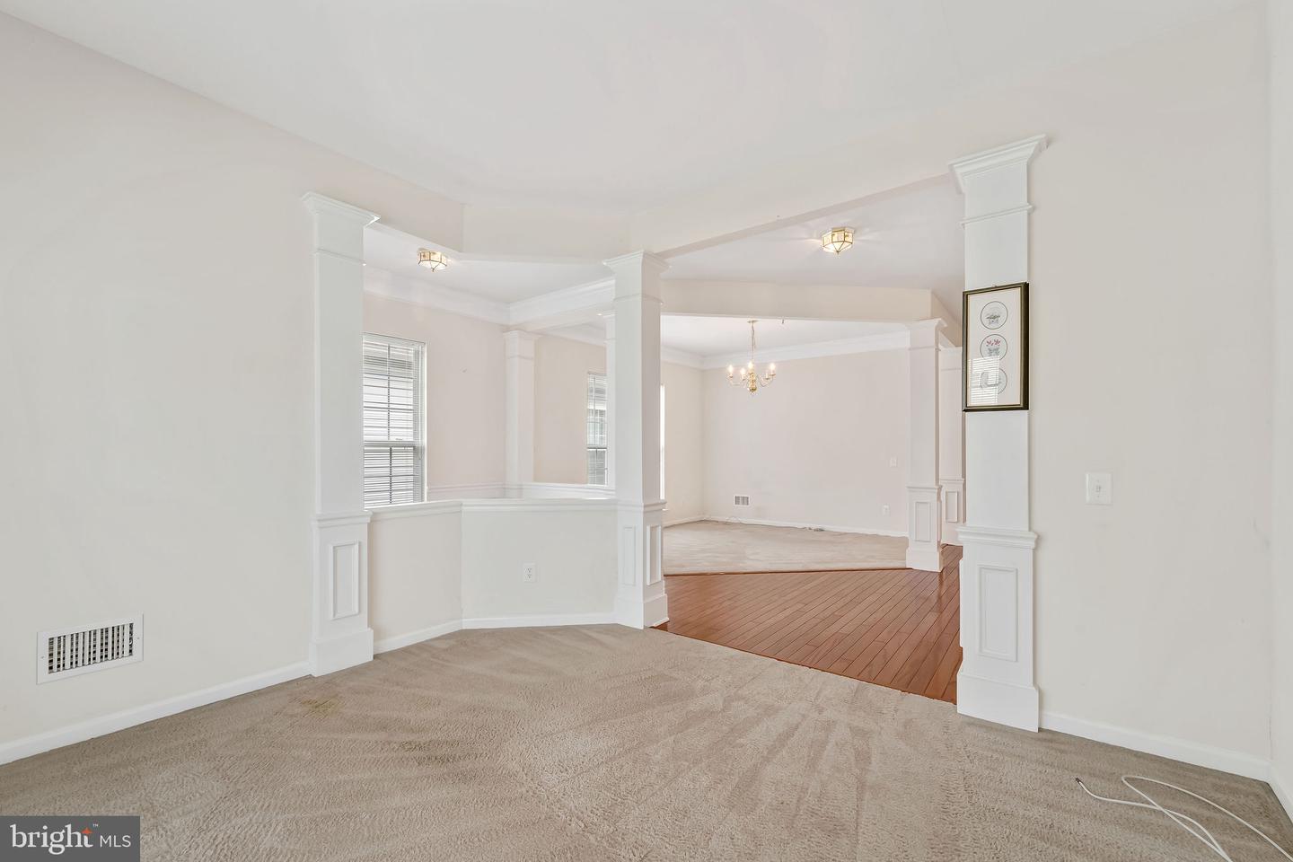 12 Pennington Ct Property Photo 27