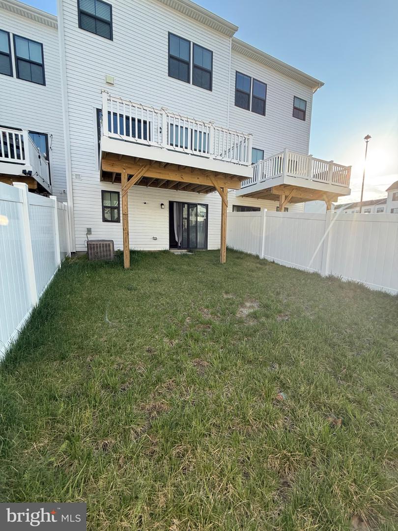 3 Cinnamon Ln Property Photo 27