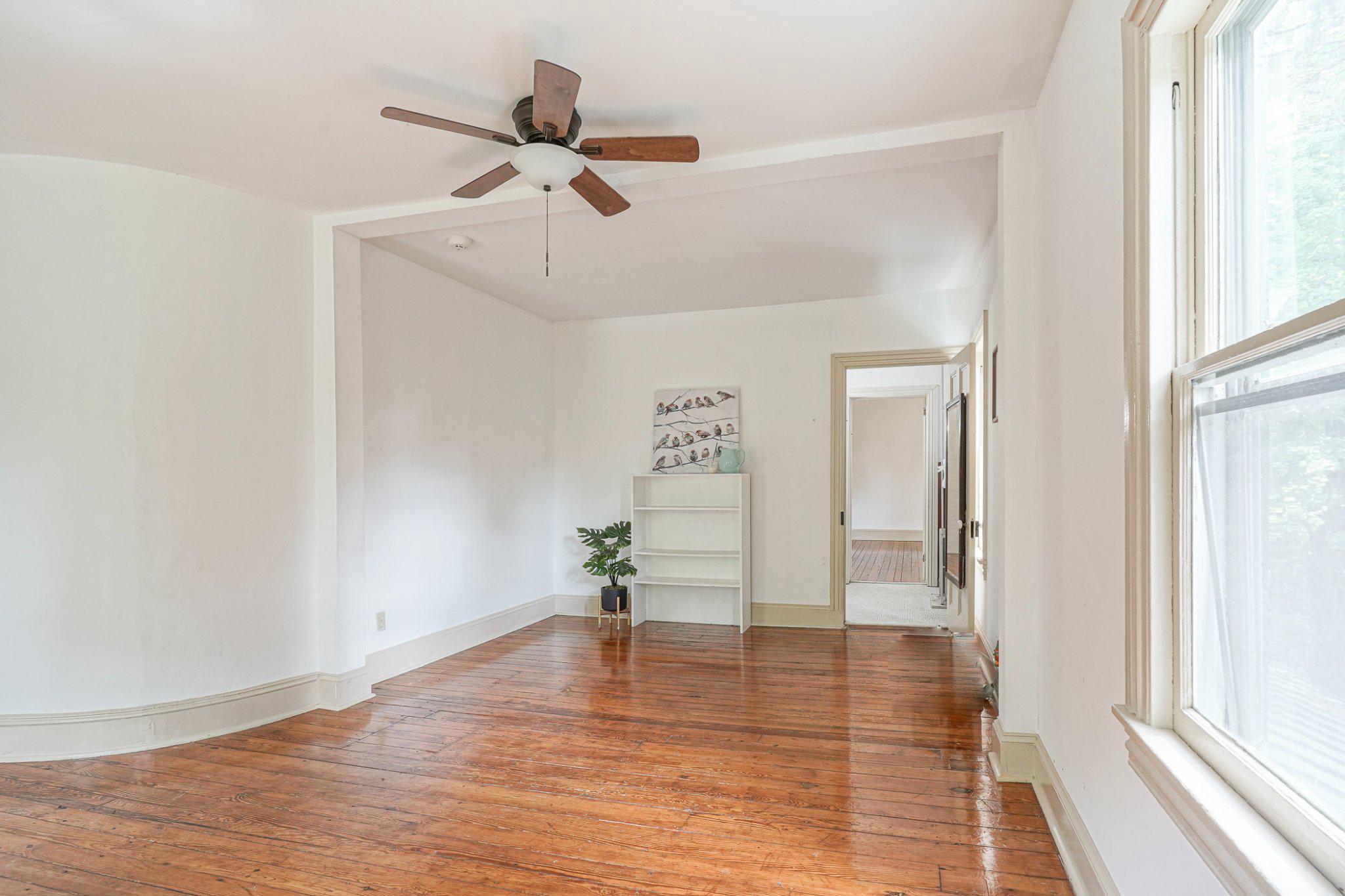 315 Chestnut St Property Photo 6