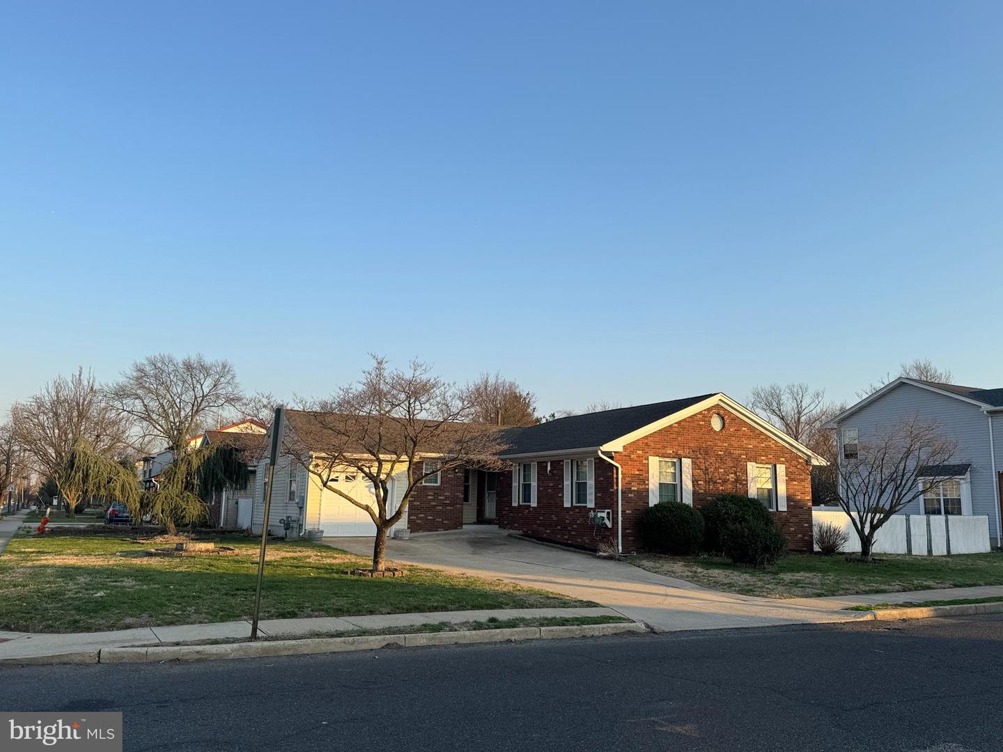 800 Bridgeboro St Property Photo 1