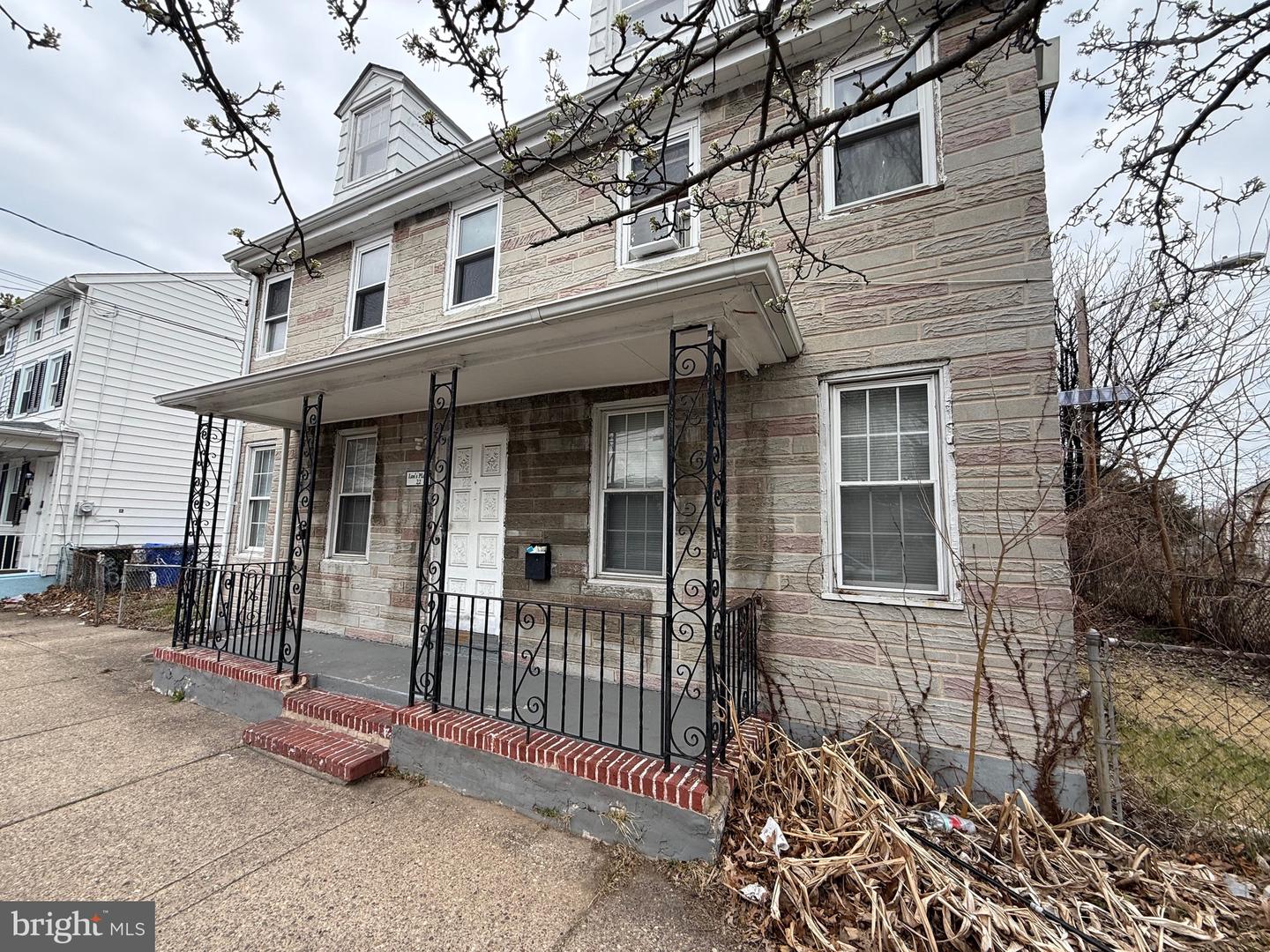 22 E Federal St Property Photo 3