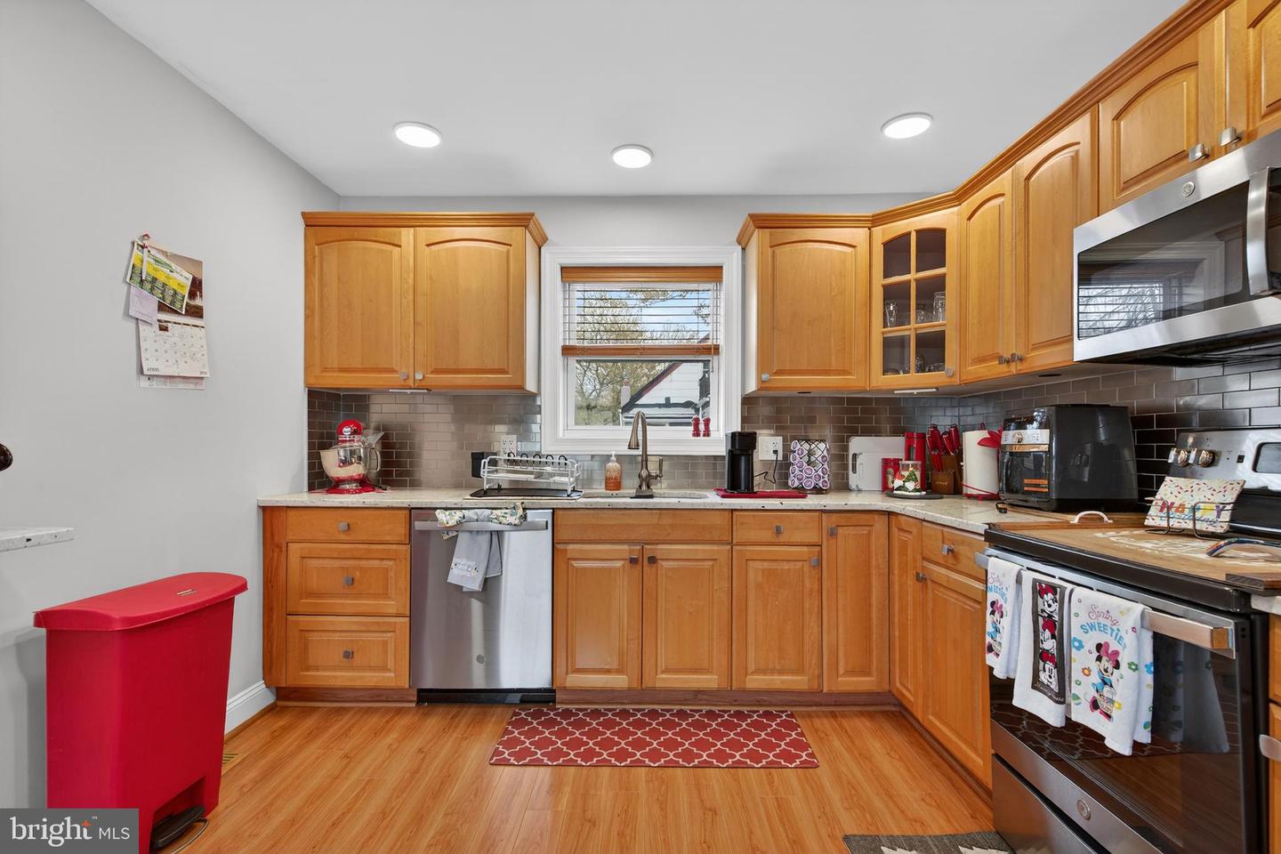 109 E Mill Rd Property Photo 14
