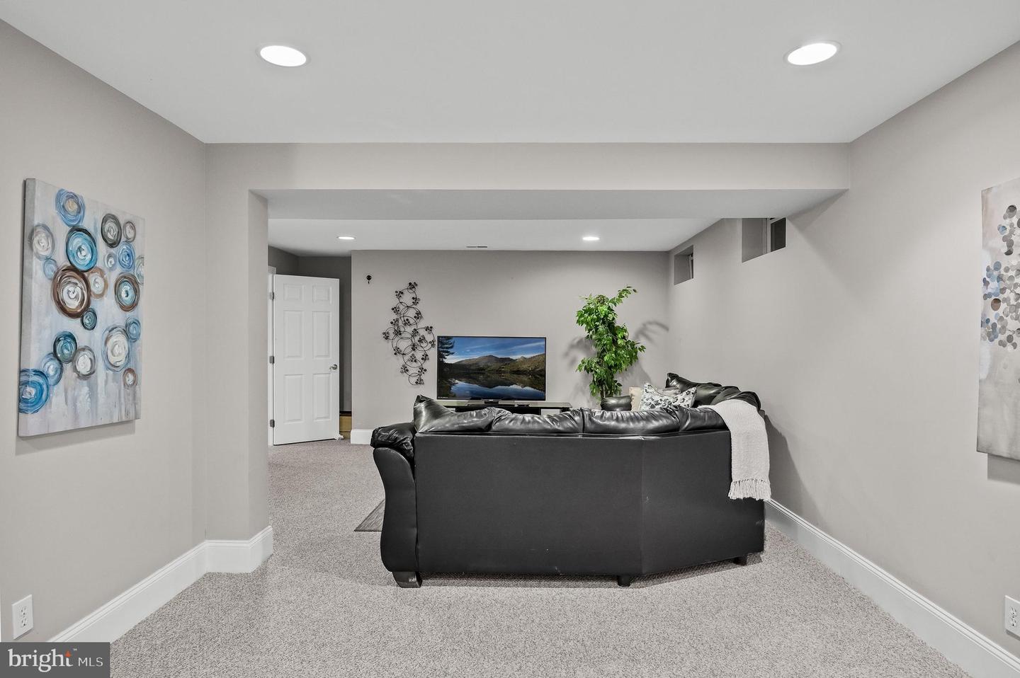 9 Aster Ct Property Photo 35