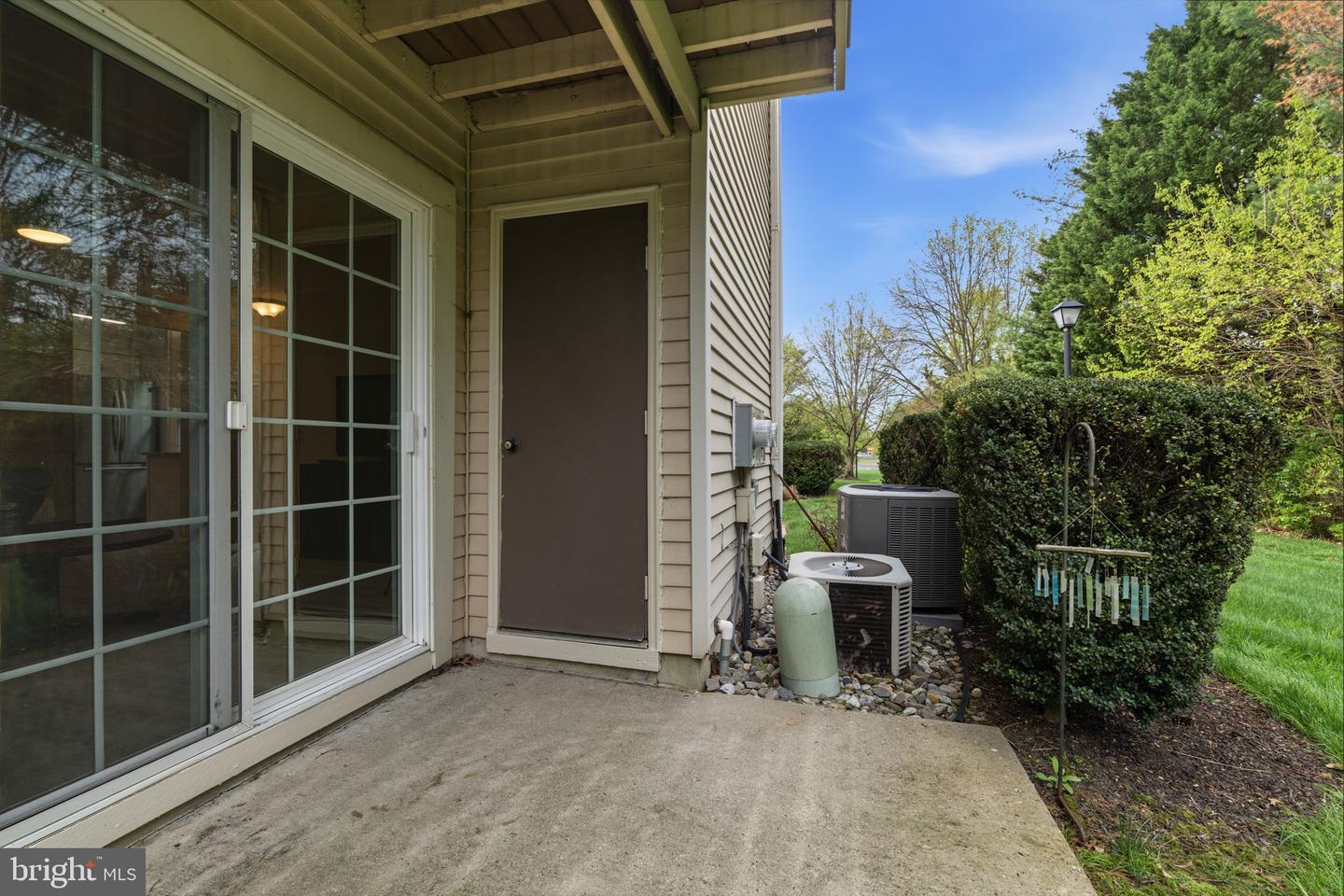 303-a Sedgefield Dr Property Photo 25