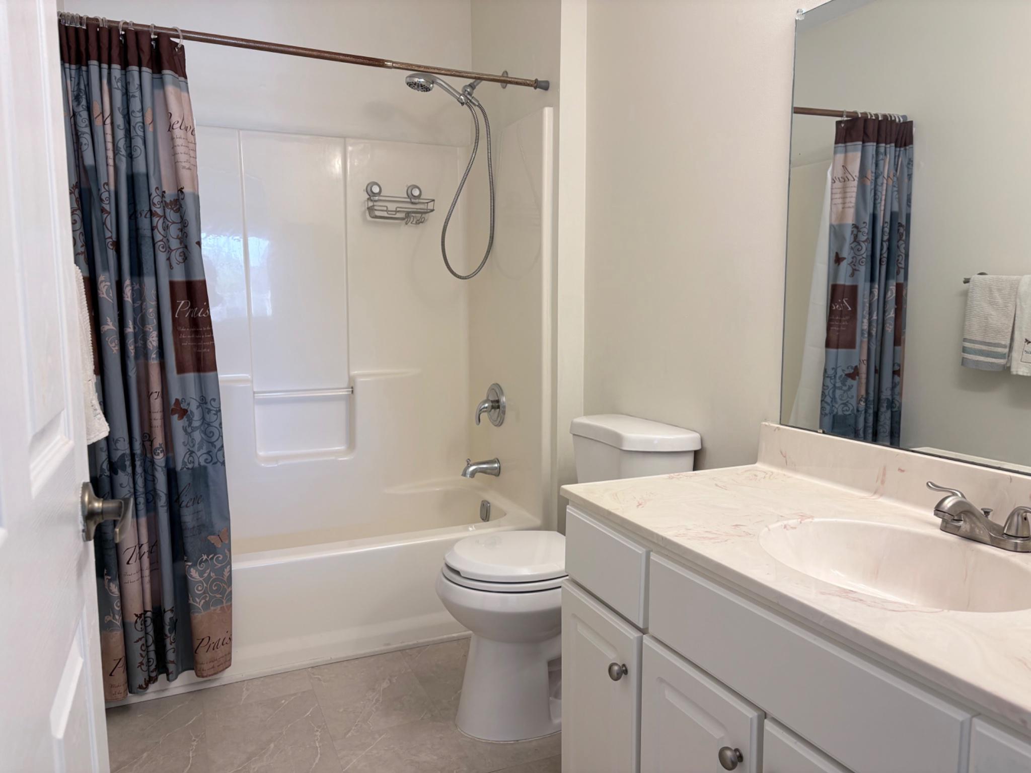 137 Sharpless Blvd Property Photo 26