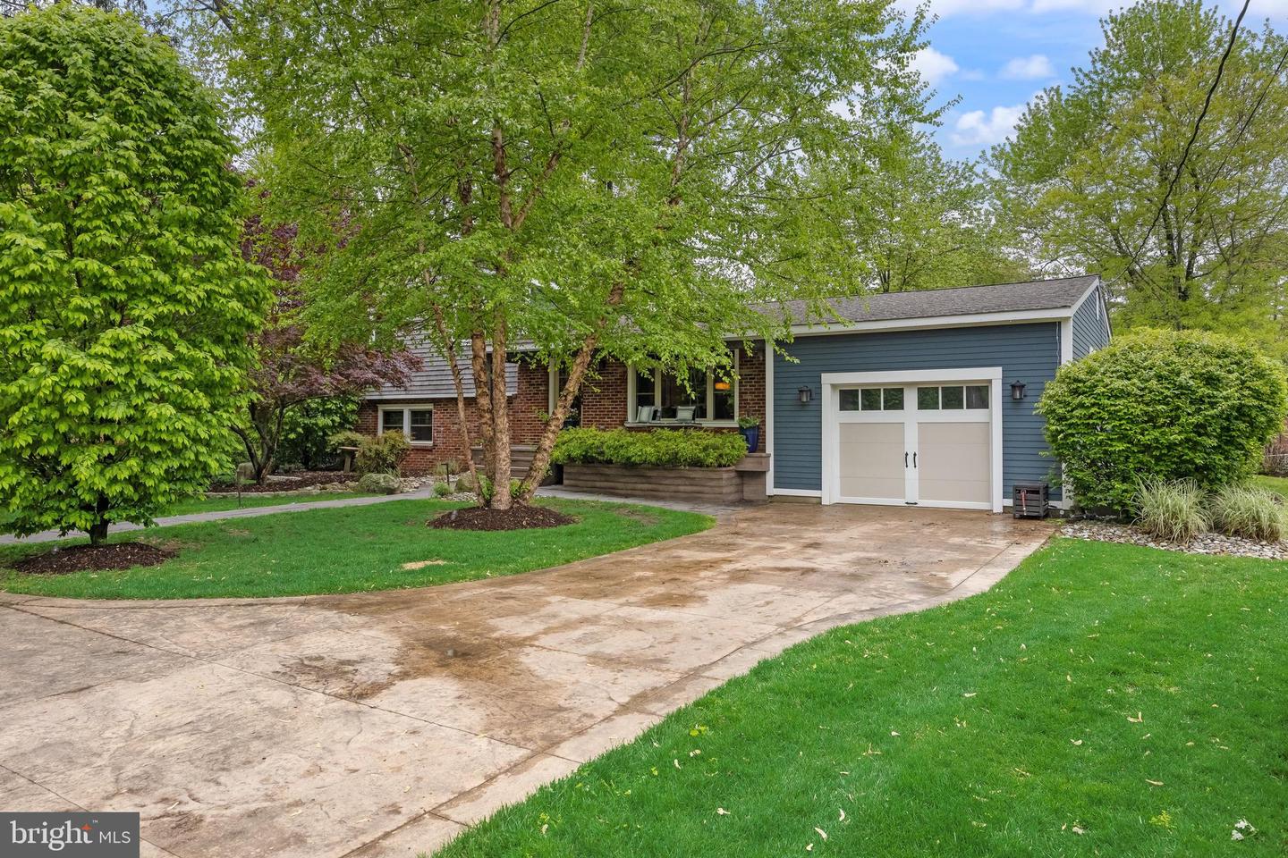 32 Oakwood Dr Property Photo 6
