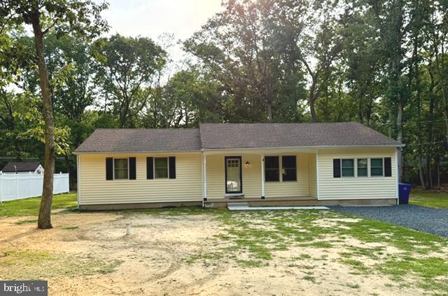 202 Oak Ln Property Photo 1