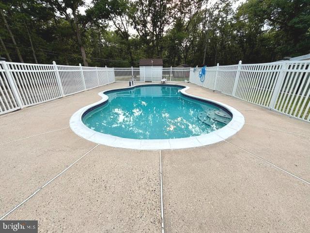 202 Oak Ln Property Photo 43