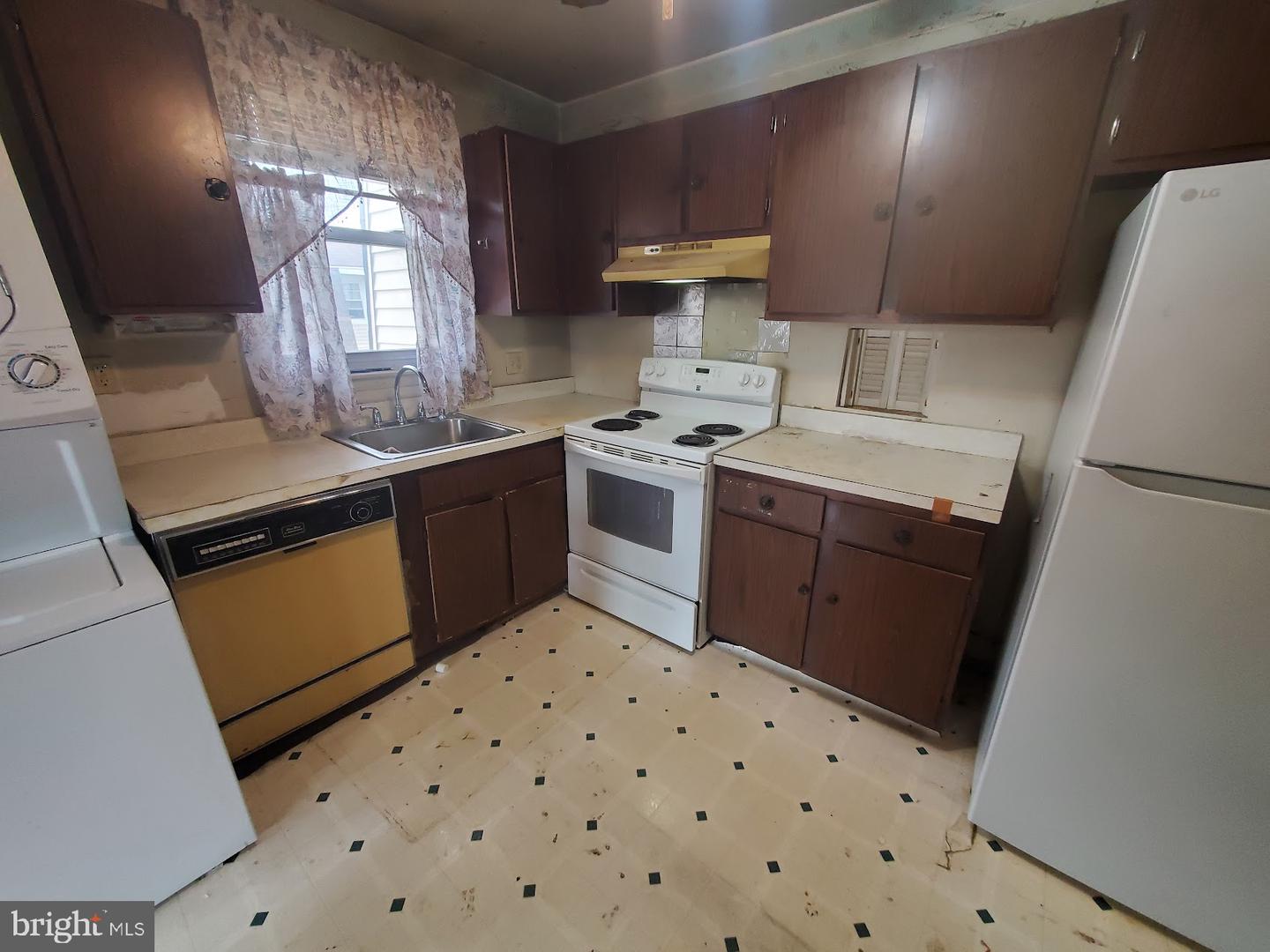 25--7 FLORENCE TOLLGATE PL Property Photo 1