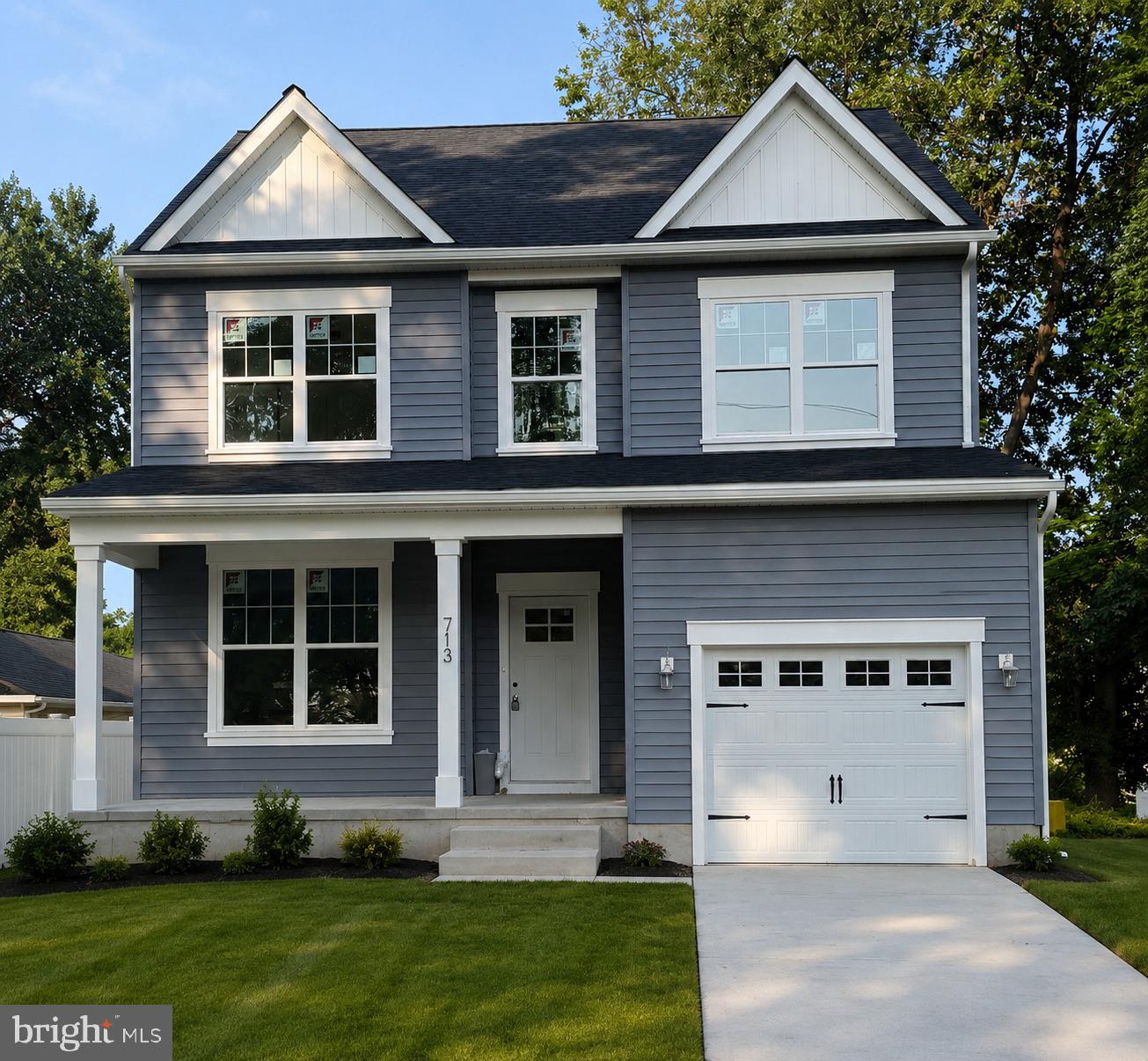713 S Snowden Ave Property Photo 1
