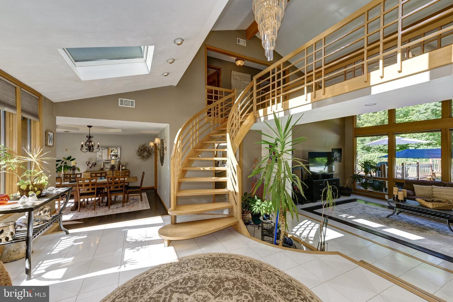 2016 Wall Ave Property Photo 8