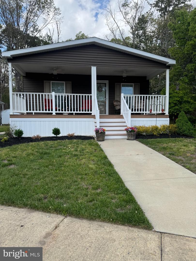 57 Meadowbrook Dr Property Photo 2