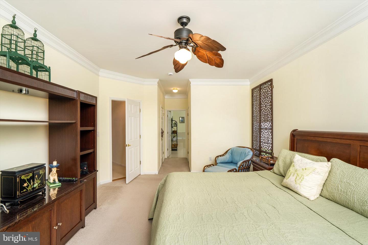 31 Barbary Ln Property Photo 11