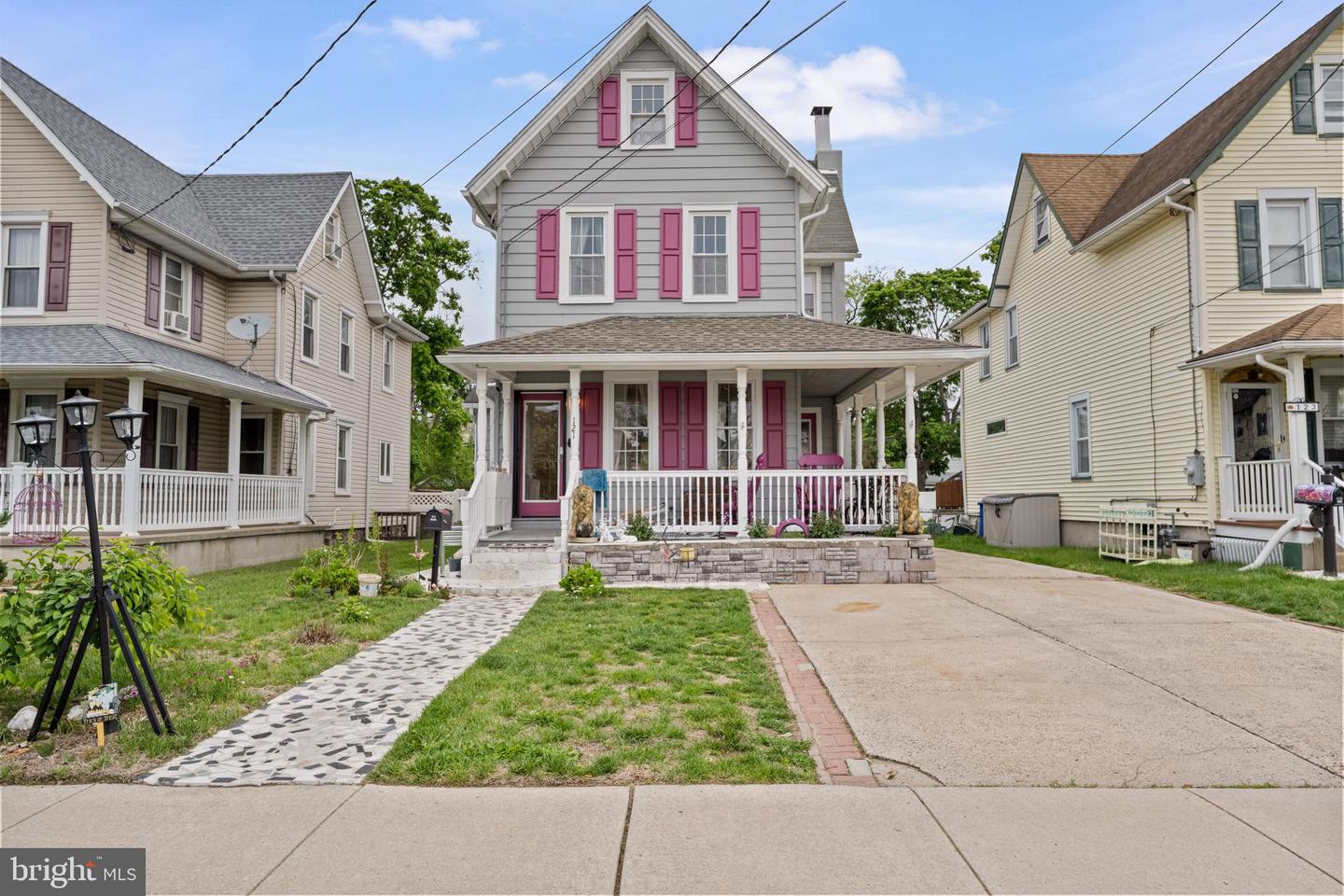 121 Cleveland Ave Property Photo 2