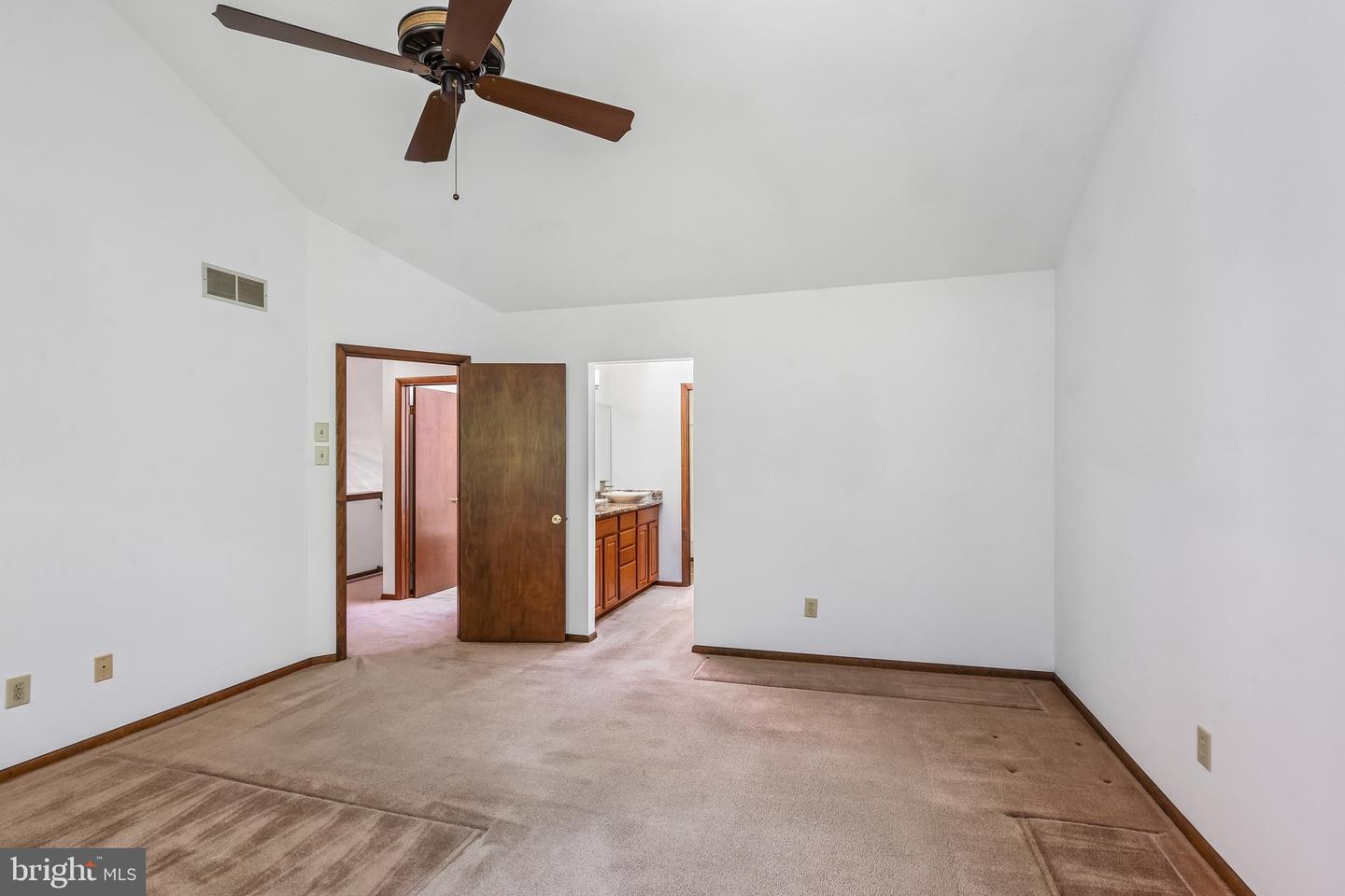 3 Pointe View Cir Property Photo 23