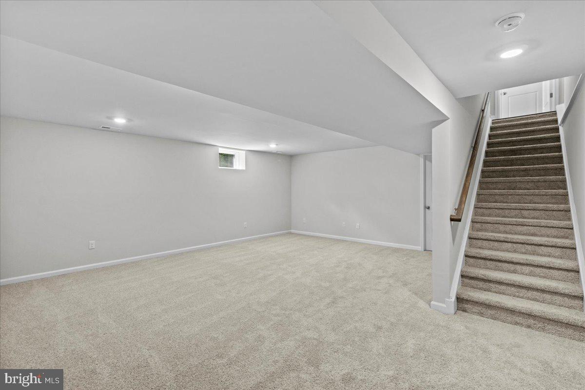 39 Westmont Dr Property Photo 52