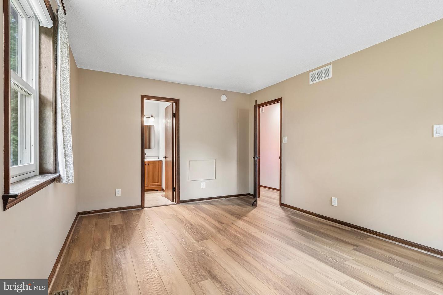15 Elmwood Dr Property Photo 24
