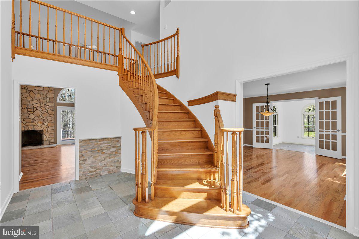 5 Hamilton Ct Property Photo 5