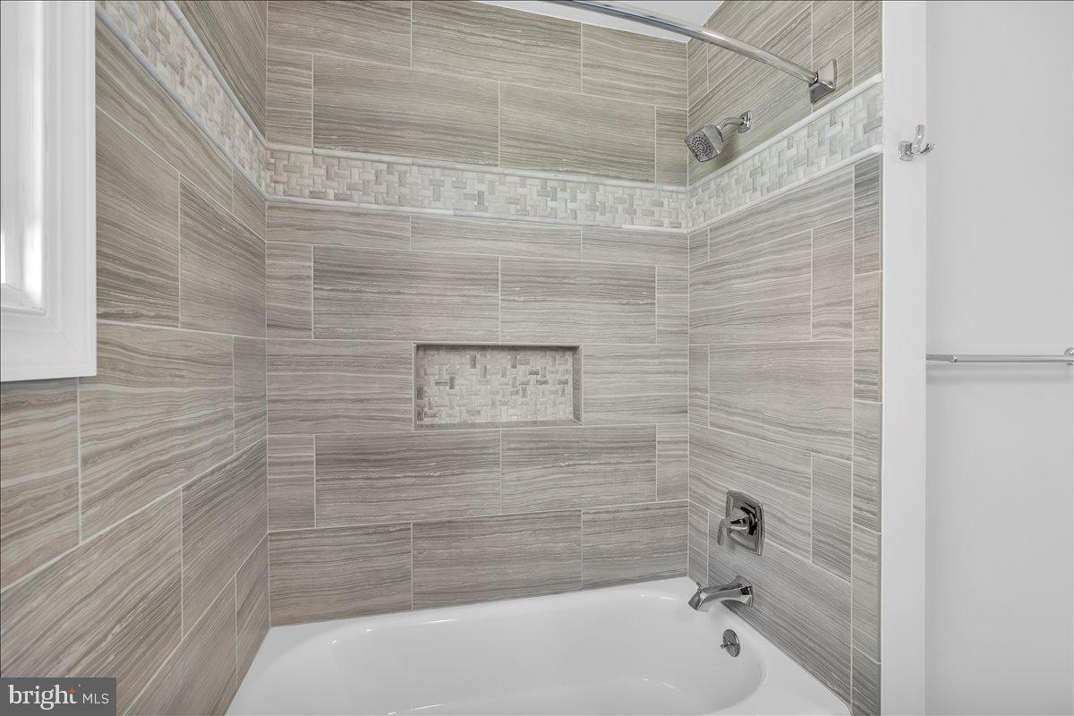 5 Hamilton Ct Property Photo 33