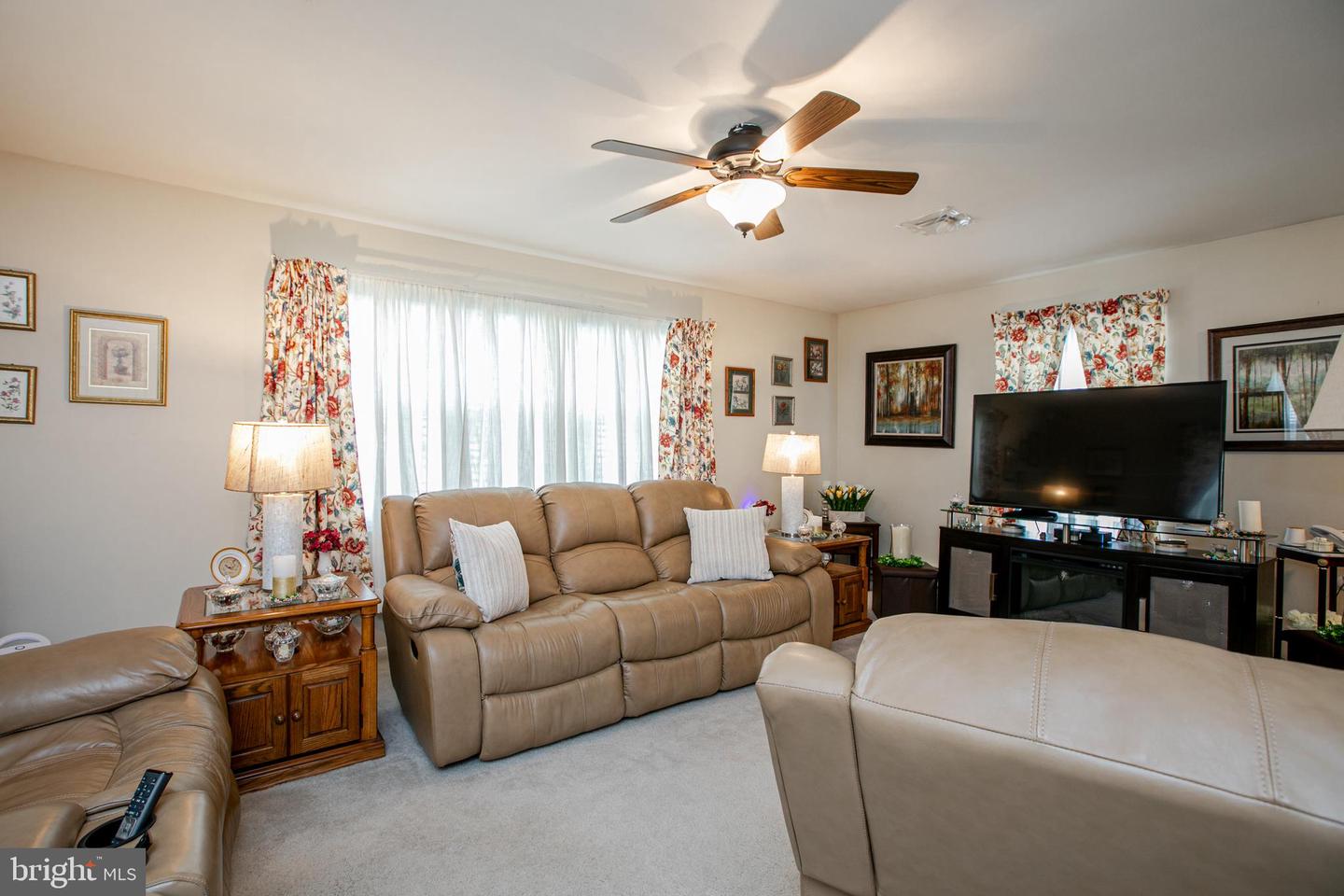 12 Heather Pl Property Photo 8