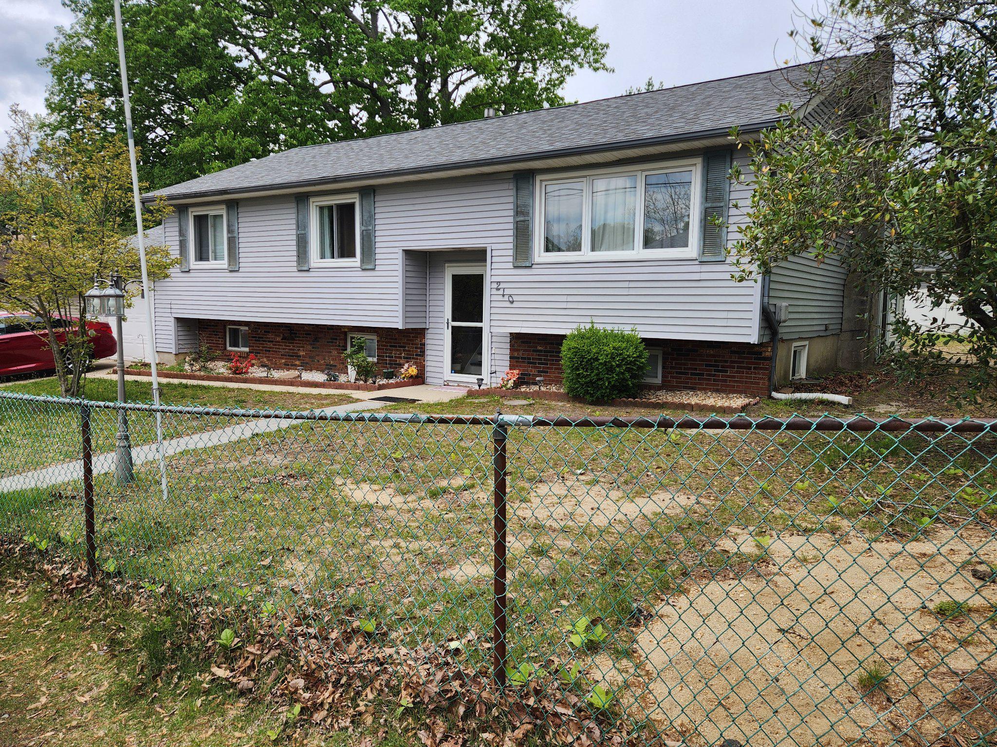 210 Orange Ave Property Photo 1
