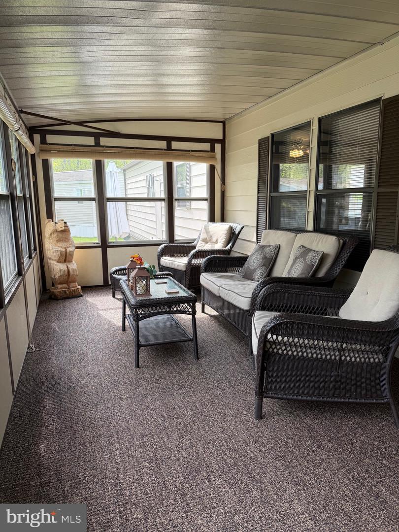 22 Pineview Property Photo 3