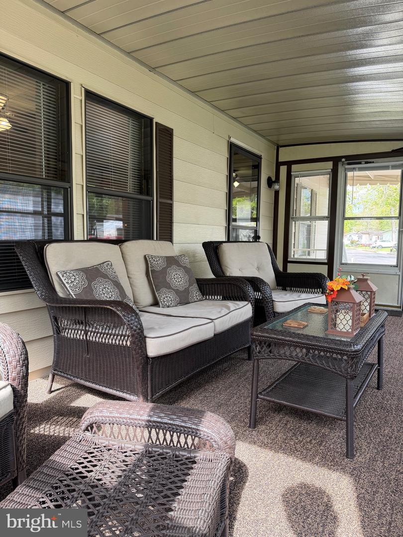 22 Pineview Property Photo 4