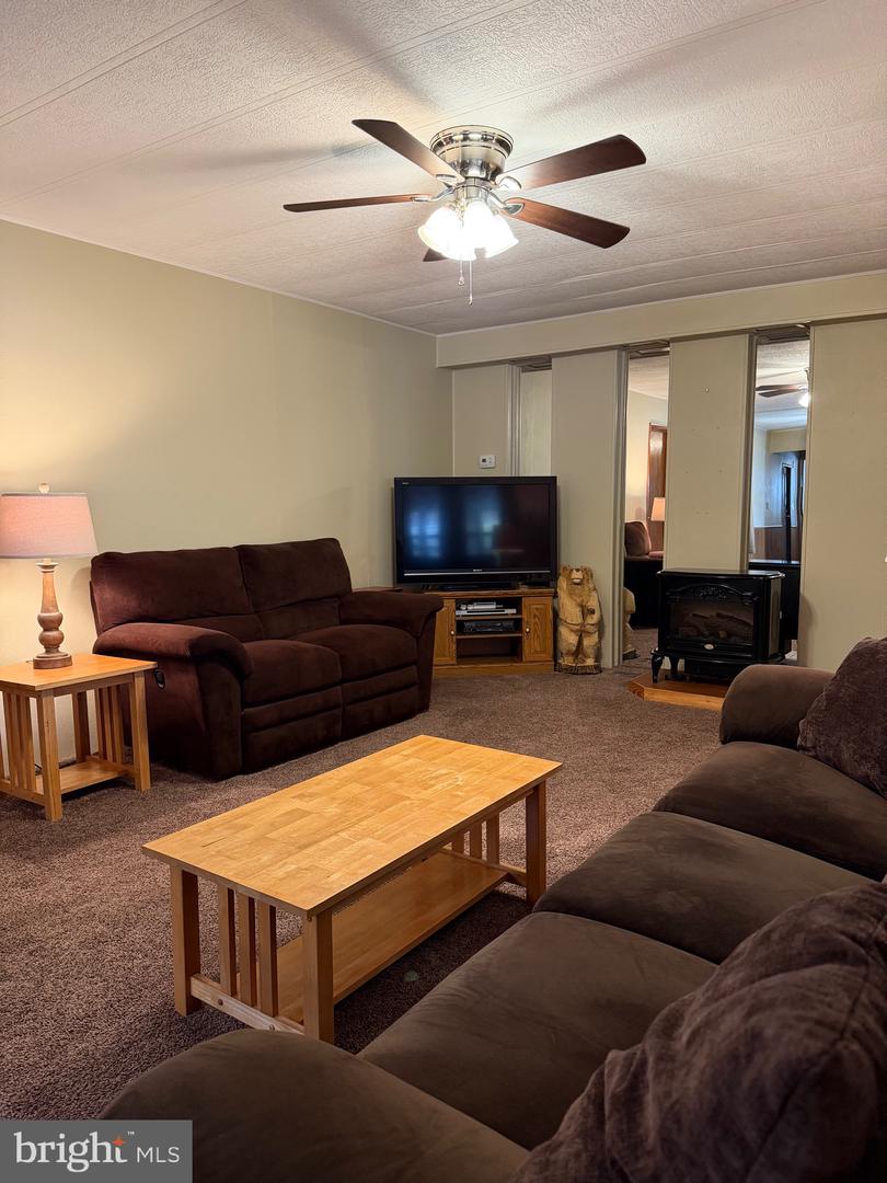 22 Pineview Property Photo 13