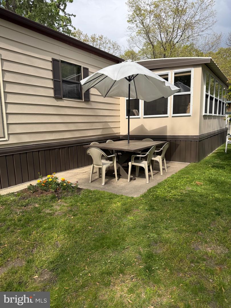 22 Pineview Property Photo 23