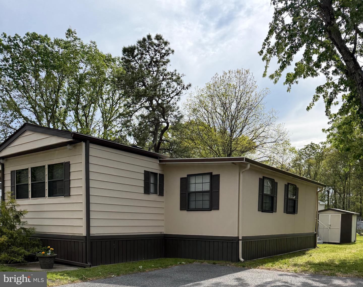 22 Pineview Property Photo 26