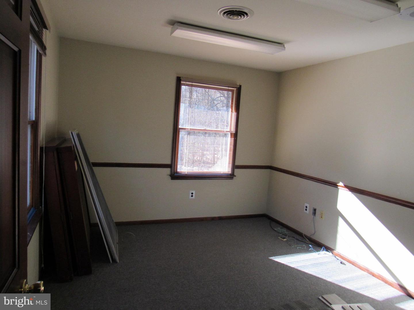 180 Tuckerton Rd #13 Property Photo 6
