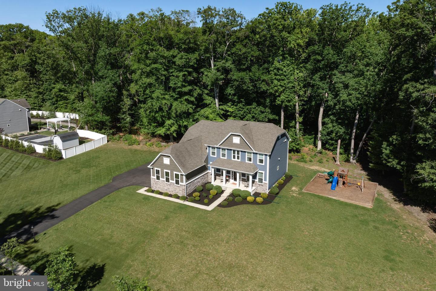 1208 Peach Tree Ct Property Photo 44