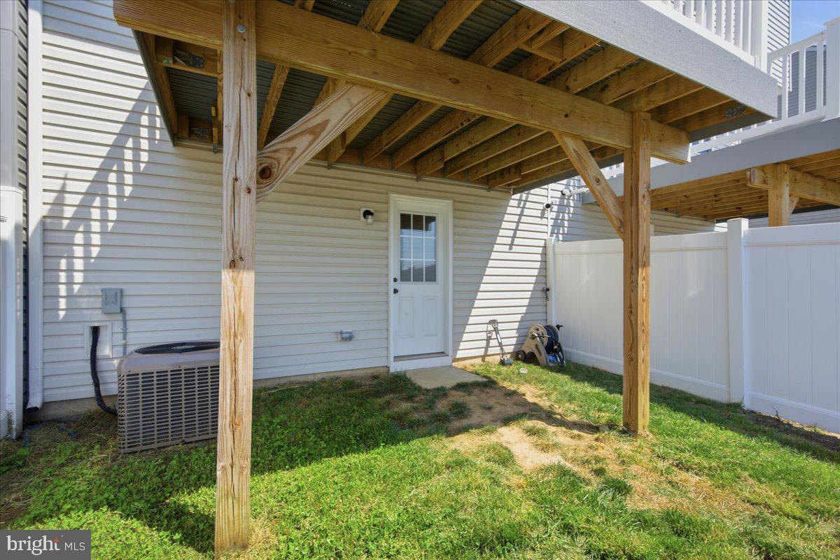 24-l Wendowski St Property Photo 28