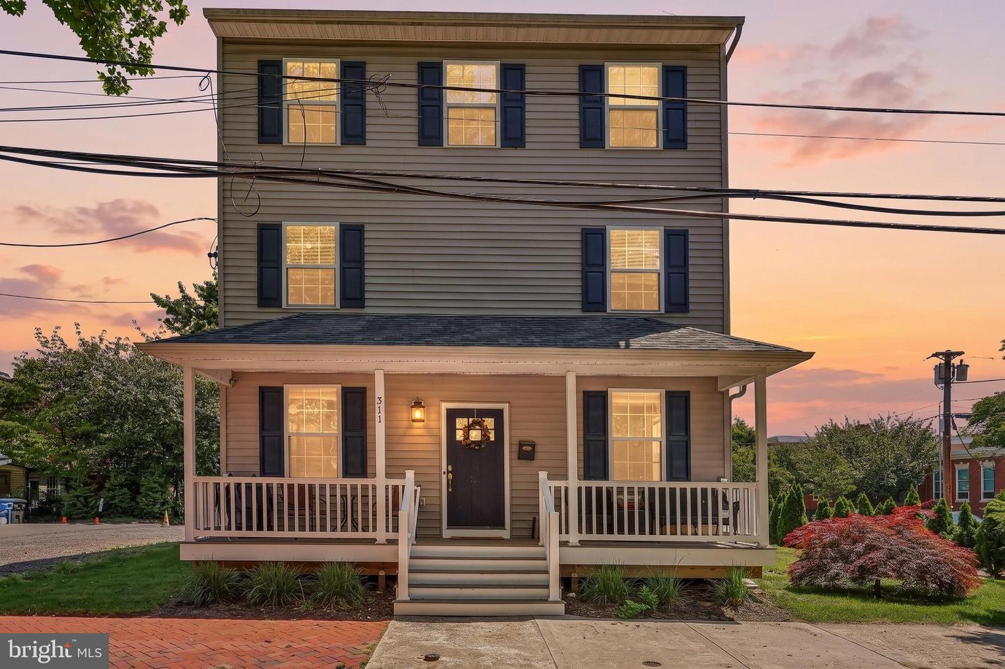 311 SAINT MARY ST