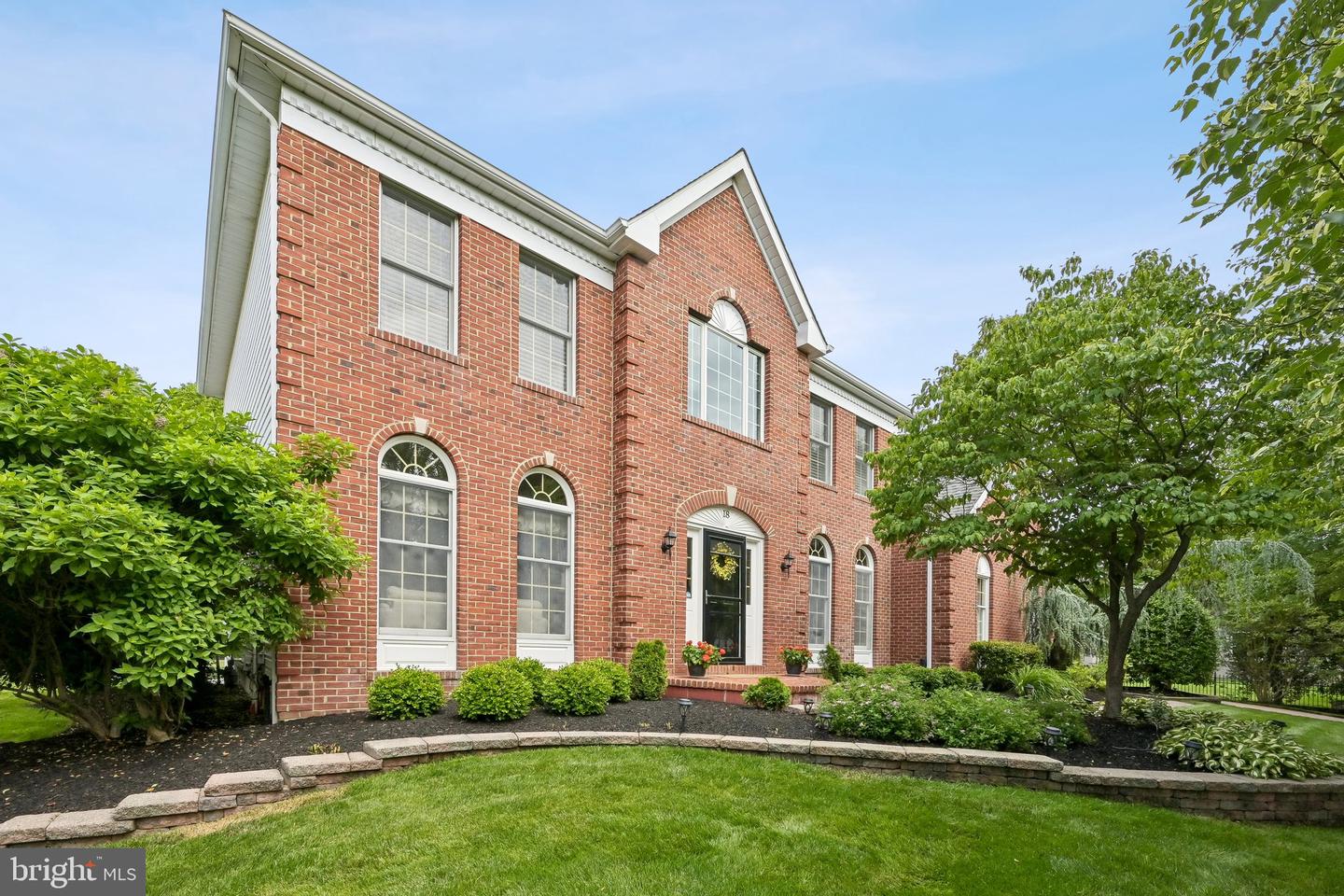 18 APPLE ORCHARD RD