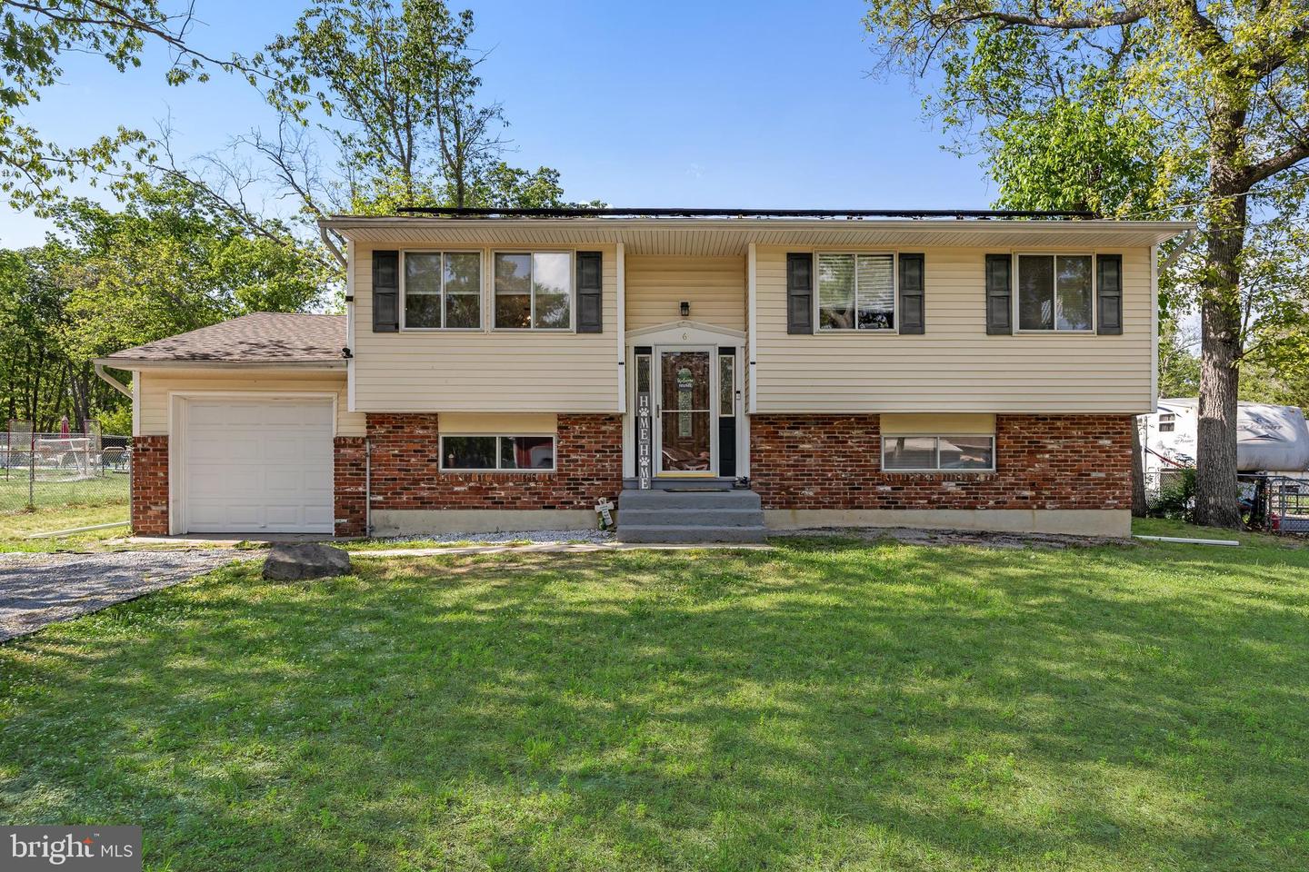 6 Missouri Ter Property Photo 1