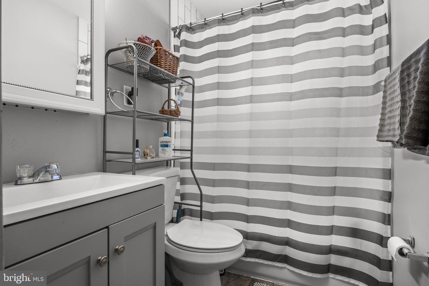 6 Missouri Ter Property Photo 15