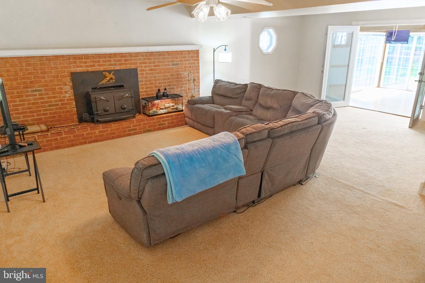 28 Elmwood Dr Property Photo 12