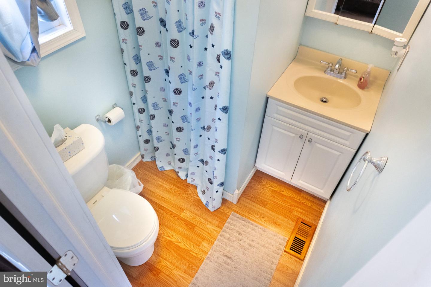 28 Elmwood Dr Property Photo 18