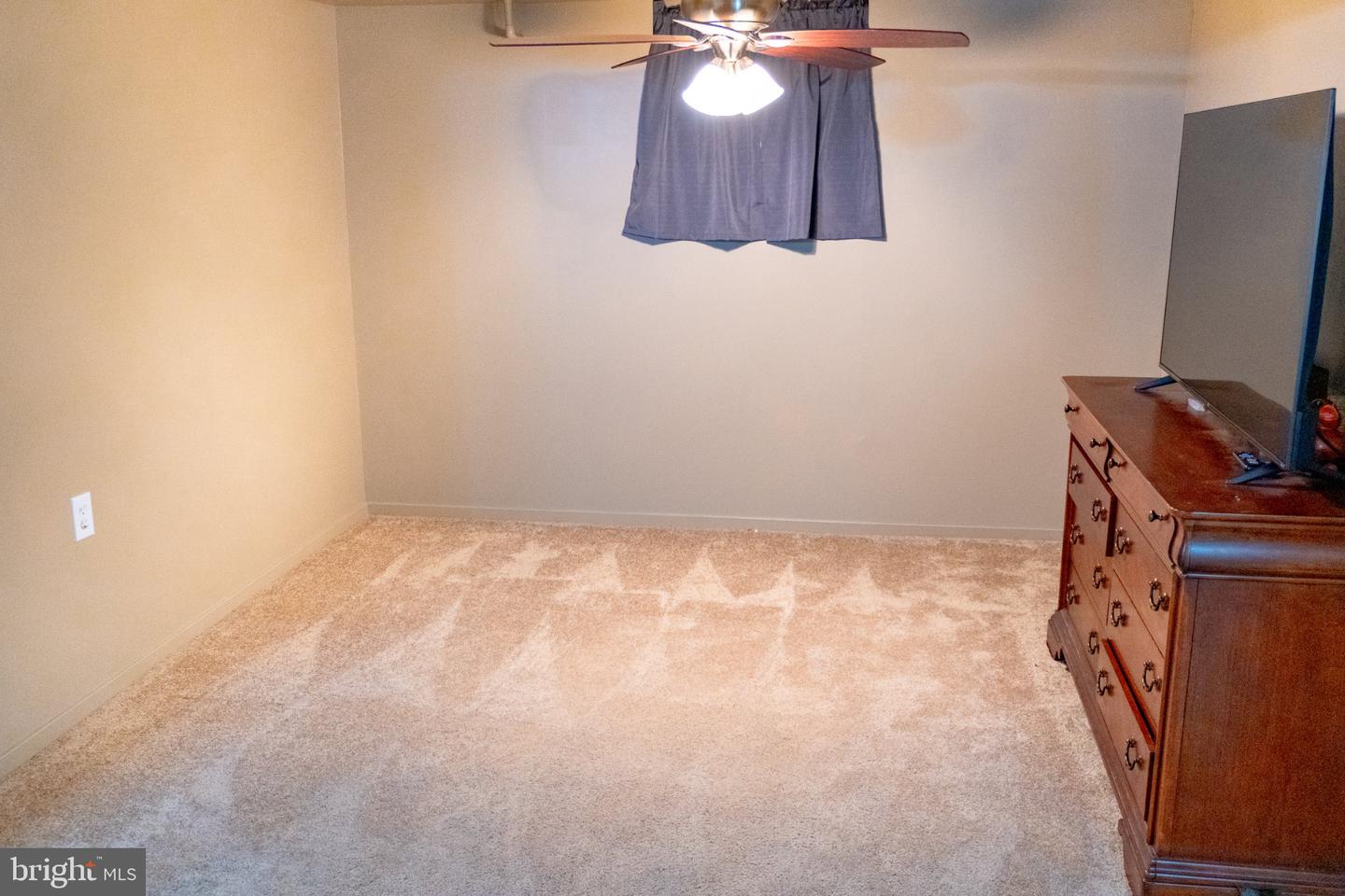 28 Elmwood Dr Property Photo 21