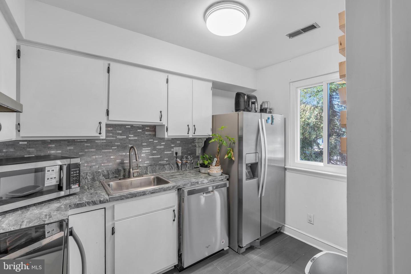 572b Willow Turn Property Photo 15