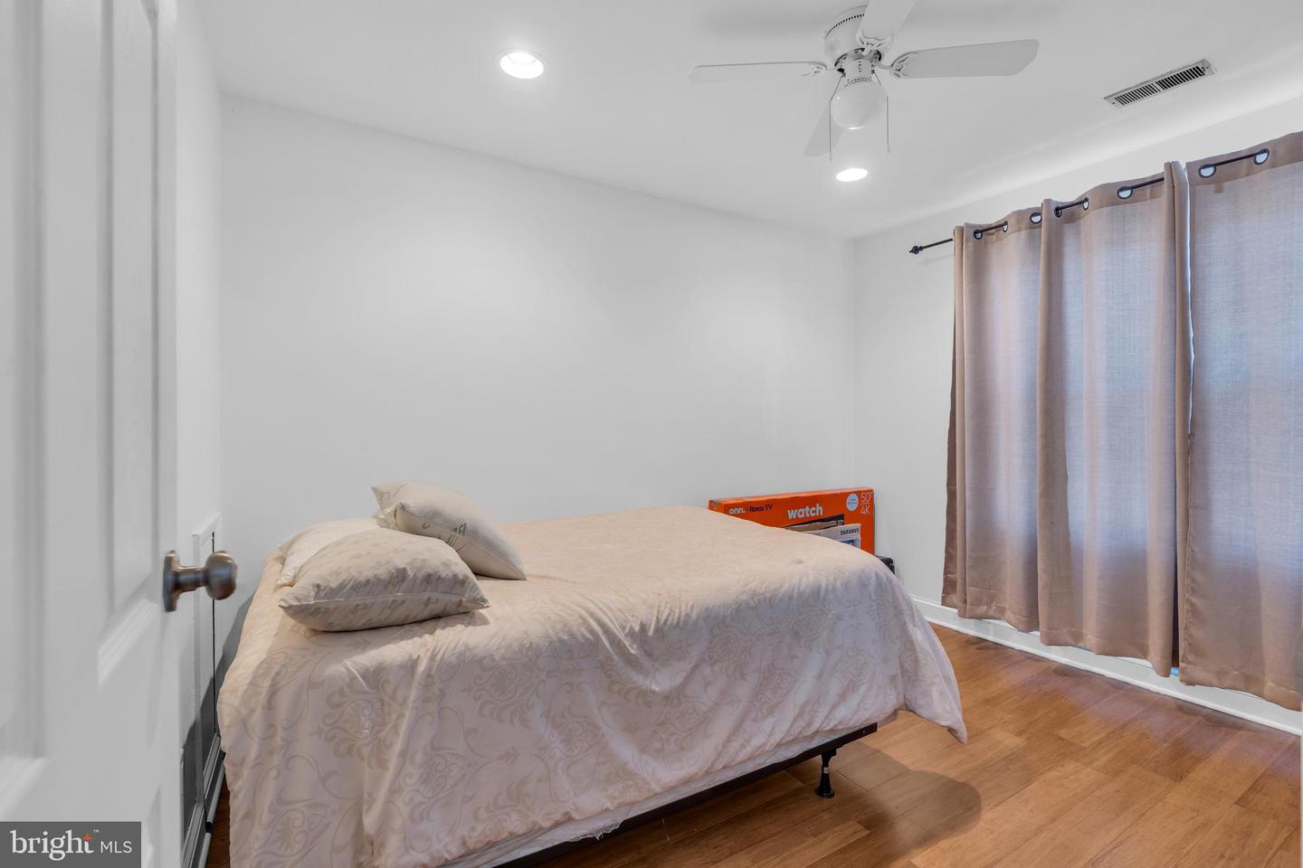572b Willow Turn Property Photo 22