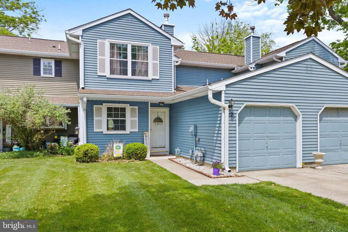 12 PLYMOUTH CT