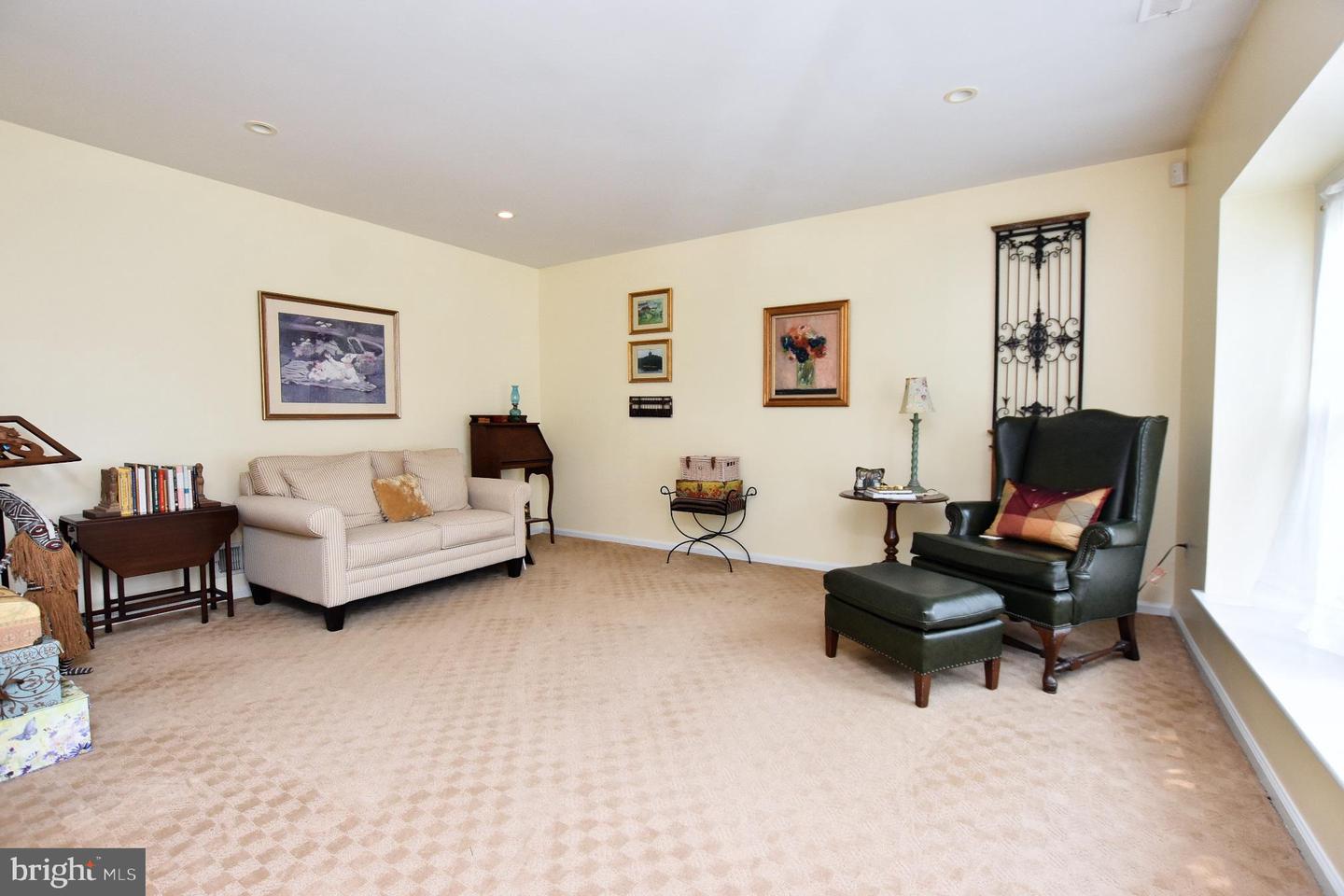 26 Wendover Dr Property Photo 7