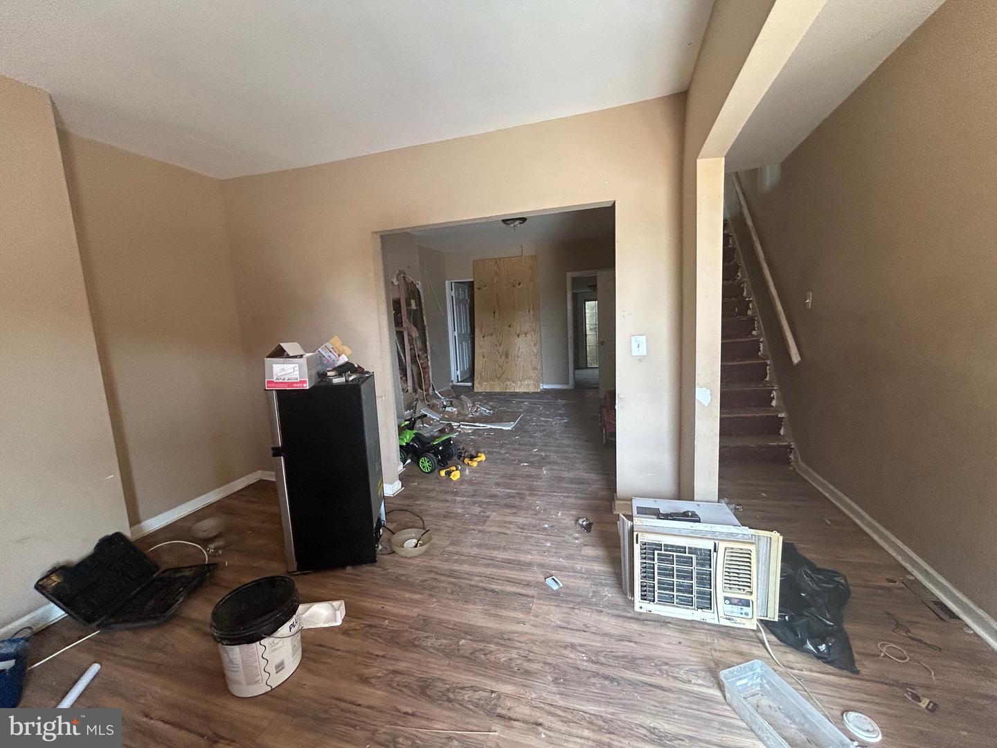 111 Belmont St Property Photo 4