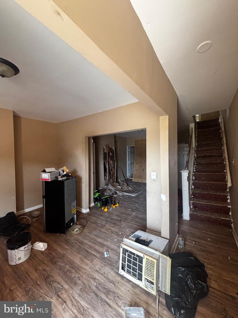 111 Belmont St Property Photo 5